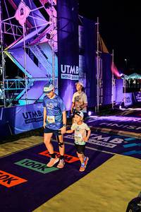 BIB: 
                            <button type="button" onclick="openModal(25252068)" class="btn btn-primary btn-sm float-right btn-popup" data-toggle="modal" data-target=".modal-high-quality">
                        <i class="fas fa-shopping-cart"></i> Add to Cart
                    </button>
                                            <button type="button" onclick="isThisMe(25252068, true)" class="btn btn-success btn-sm float-right btn-popup btn-isme hidden" data-toggle="tooltip" data-placement="bottom" title="นี่คือรูปของคุณใช่ไหม คลิกที่นี่เพื่อเอาเข้าอัลบั้ม">
                        <i class="fas fa-plus"></i> Add to album
                    </button>
                    <button type="button" onclick="isThisMe(25252068, false)" class="btn btn-warning btn-sm float-right btn-popup btn-isnotme hidden">
                        <i class="fas fa-ban"></i> Remove from album
                    </button>